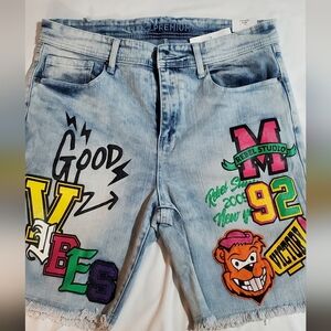 Rue 21 Supreme Light Blue Graphic Jean Shorts.  New With Tag Sz 34